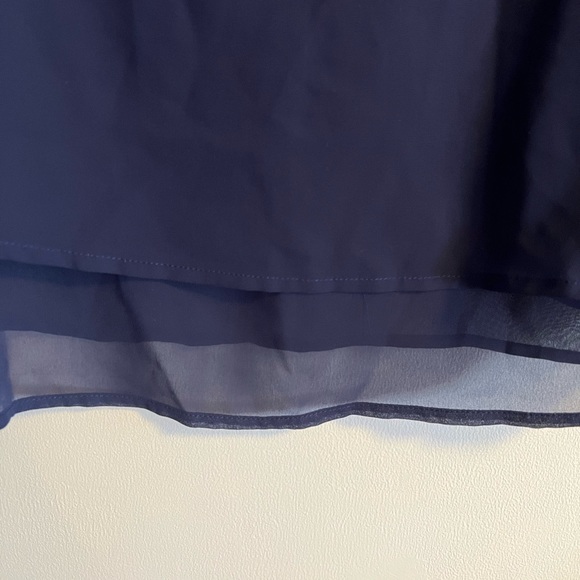 Japna Sleeveless Blouse
Size: Large
Color: Blue - Picture 3 of 9